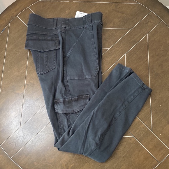 Spanx Stretch Twill Ankle Cargo Pant Washed Black Size Small NWT - Picture 7 of 11